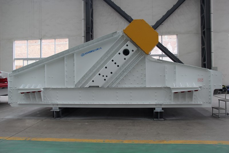 影響水平直線振動篩篩分的因素有哪些？如何提高水平直線振動篩篩分能力？